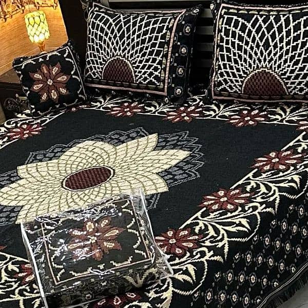 *4Pc Velvet Jaquard Bedsheet* King Size  Stuff : 6