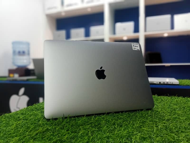 Macbook pro m1 0