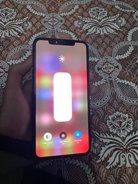 Apple iPhone XS Max Non PTA 3