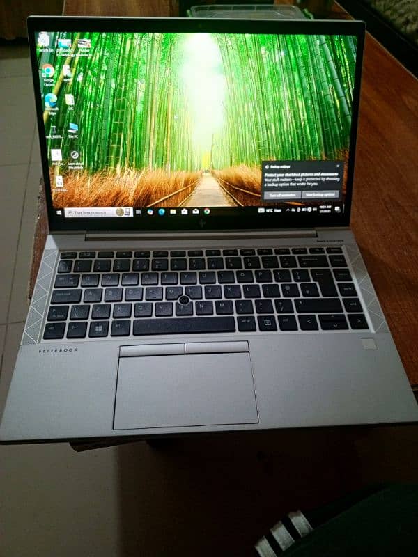 HP 840 G8/ i5 11th Generation / Condition 9/10 / 2 Month Warrenty 7