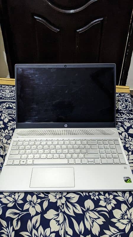 Gaming Laptop 4