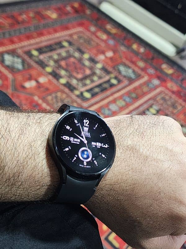 Samsung Galaxy  Watch 4 (44mm) 1