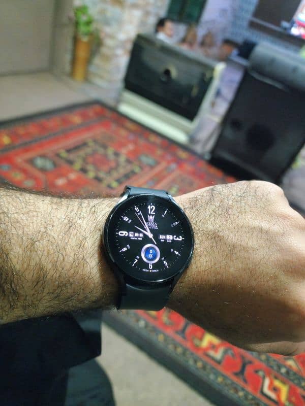 Samsung Galaxy  Watch 4 (44mm) 3