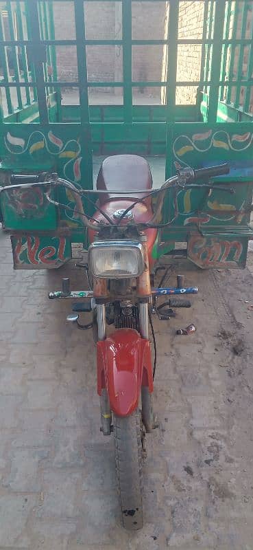 Loader Rickshaw and United 100 CC Bike sale 6