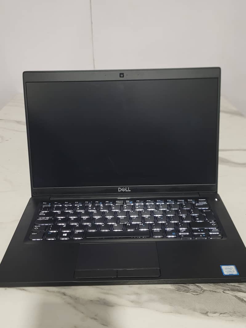 DELL Laptop 7390 core i5 8th gen-03360065600-RAM 8GB 256. SSD 3