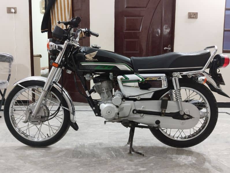 Honda cg 125 self start 2023 model 1