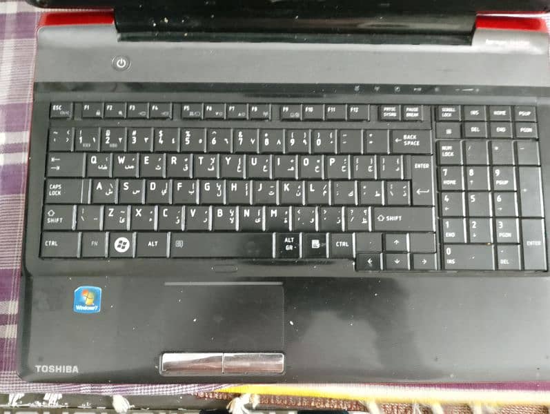 Toshiba Laptop For sale (Core i7) 10/9 condition 2