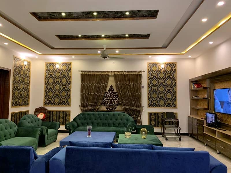 Kanal 3bed superb upper portion in wapda town 0