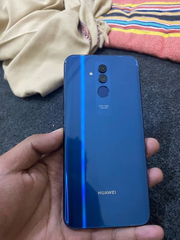 Huawei mate 20  6/64 gb non pta 1