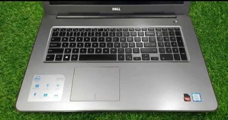 DELL Inspiron 5767 Intel Core i7 i7-7500U Laptop . . 3