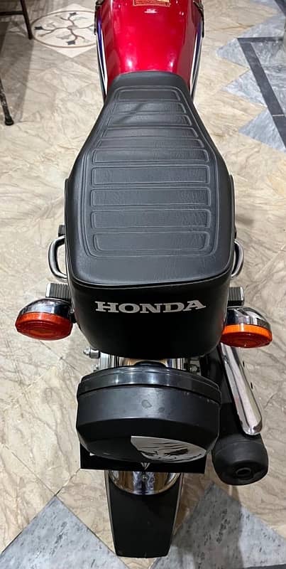 Honda CG125 (22 Model New) 3