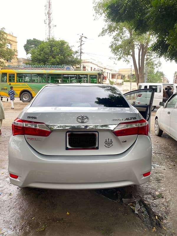 Toyota Corolla Altis 2016 10