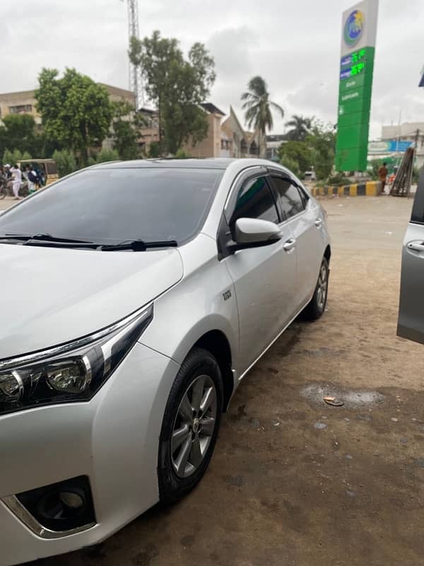 Toyota Corolla Altis 2016 12