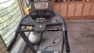 Electric Treadmill Running Machine in Good Condition