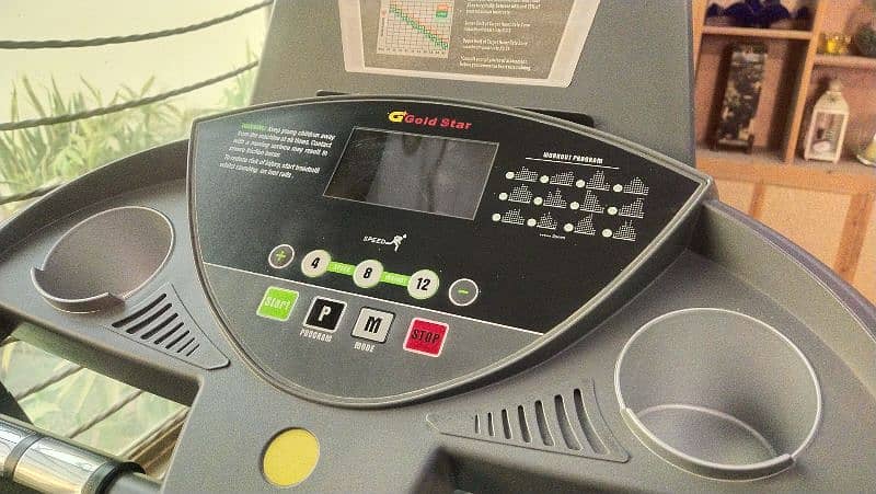 Electric Treadmill Running Machine in Good Condition 2