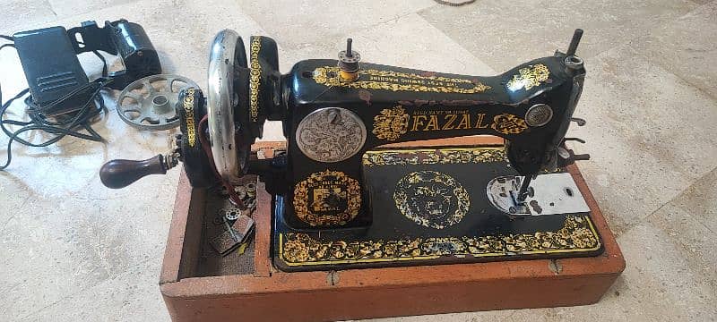 Sewing machine for sale 6