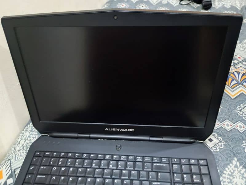 Dell Alienware 17 R2 GTX 980m core i7 5