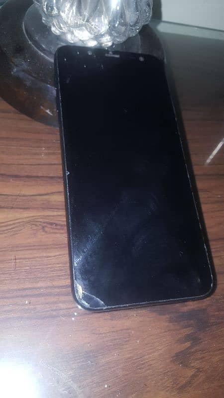 Samsung j6 9k only urgent sale 2