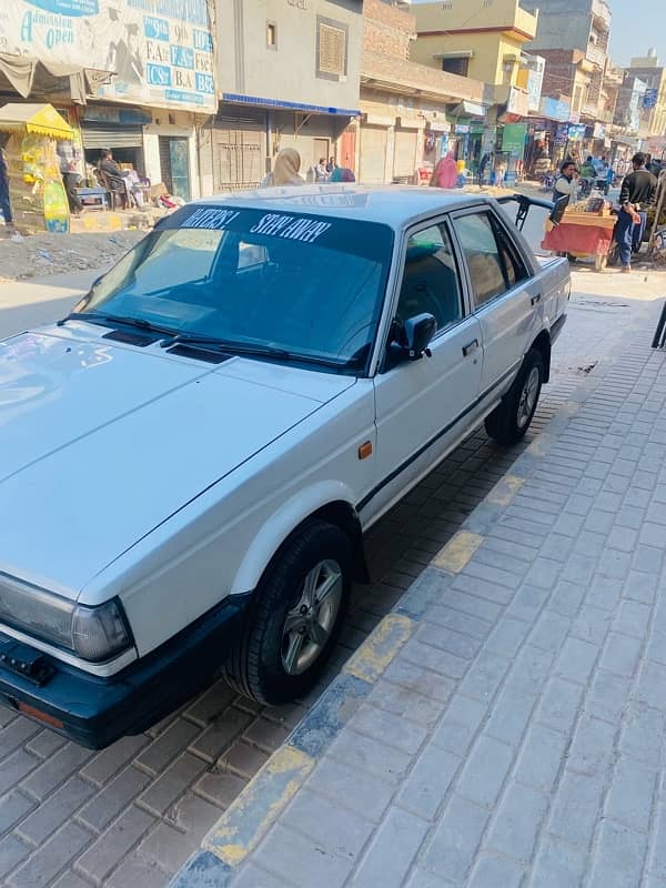 Nissan Sunny 1988 8