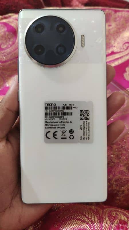 8/ 256 tecno 20 pro plus 1