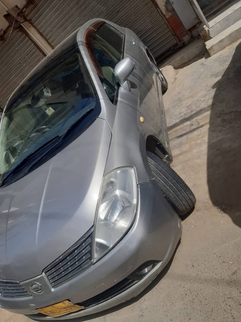 Nissan Tiida 2006 4