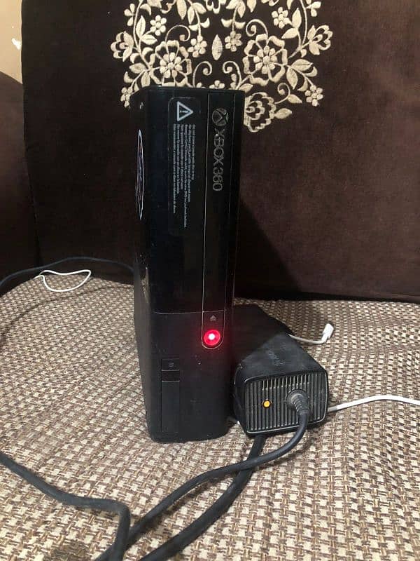 XBOX 360 SLIM FOR SELL 0