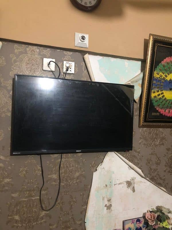 ORIENT TV FOR SELL BOX K SATH 2