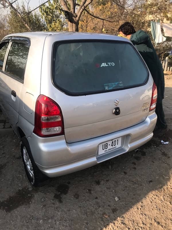 Suzuki Alto 2011 4