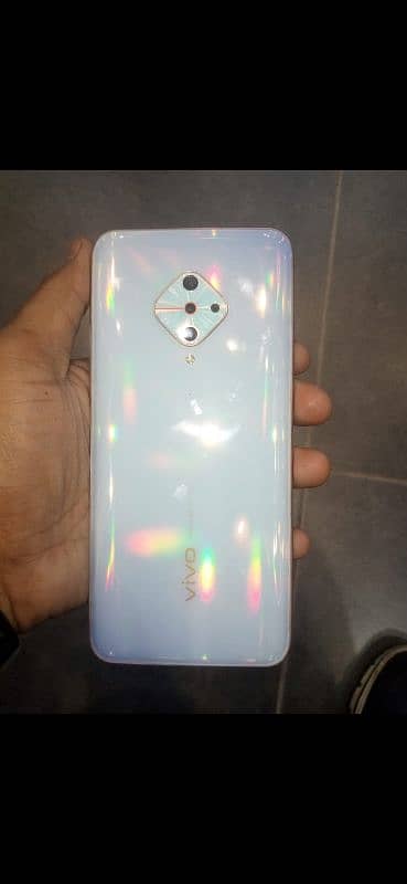 Vivo S1 pro 8/128 7