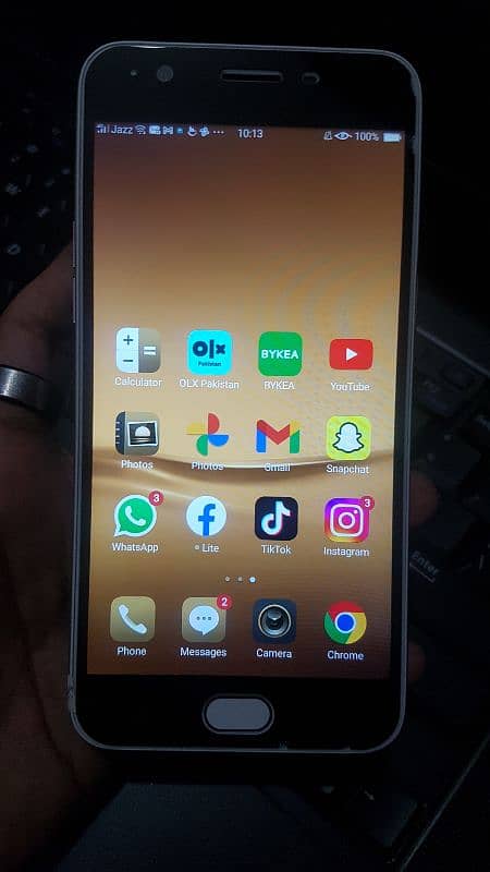 Oppo A57 1