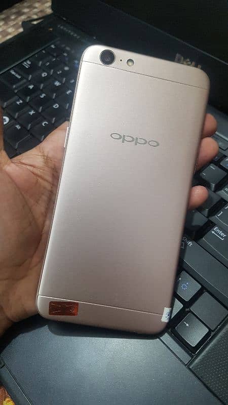 Oppo A57 7