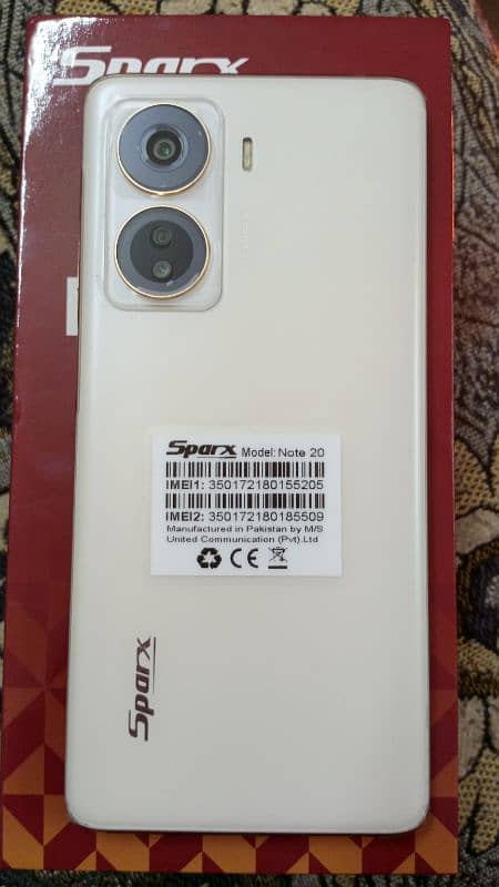 Sparks Not 20 256 Gb Exchange Possible with same specification 3