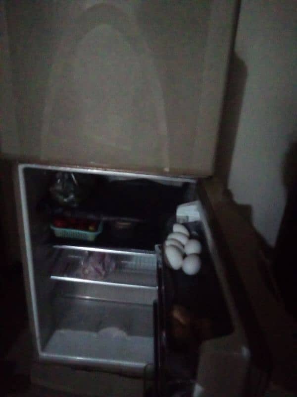 Dawlance refrigerator for sale 2