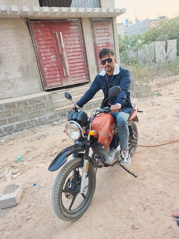 bht he new bike hai koi kam nh hai 3