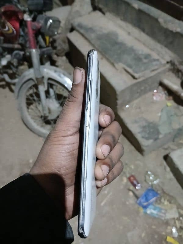 redmi not 10 4+2 ram 128 mamory 6