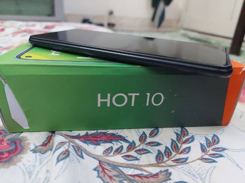 INFINIX HOT 10 6/128 2