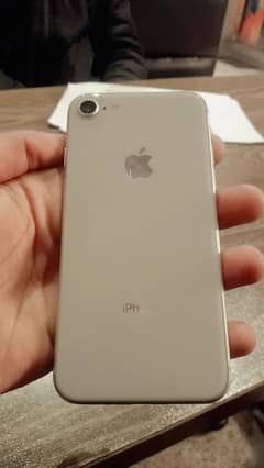 I phone 8 non PTA