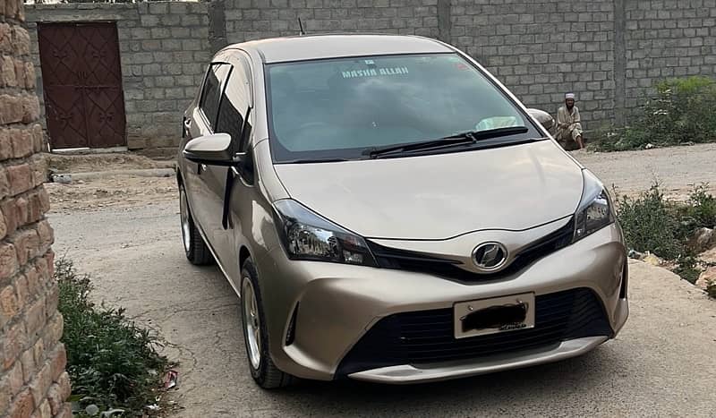 Toyota Vitz 2015 ful and final price  hai 0