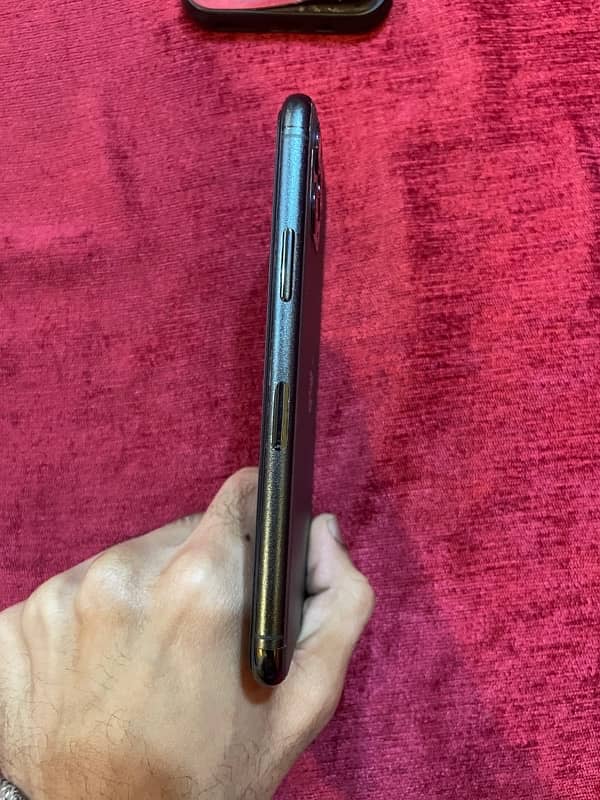 iPhone 11 pro non pta ( All ok ) ‪+92 370 4678376‬ 6