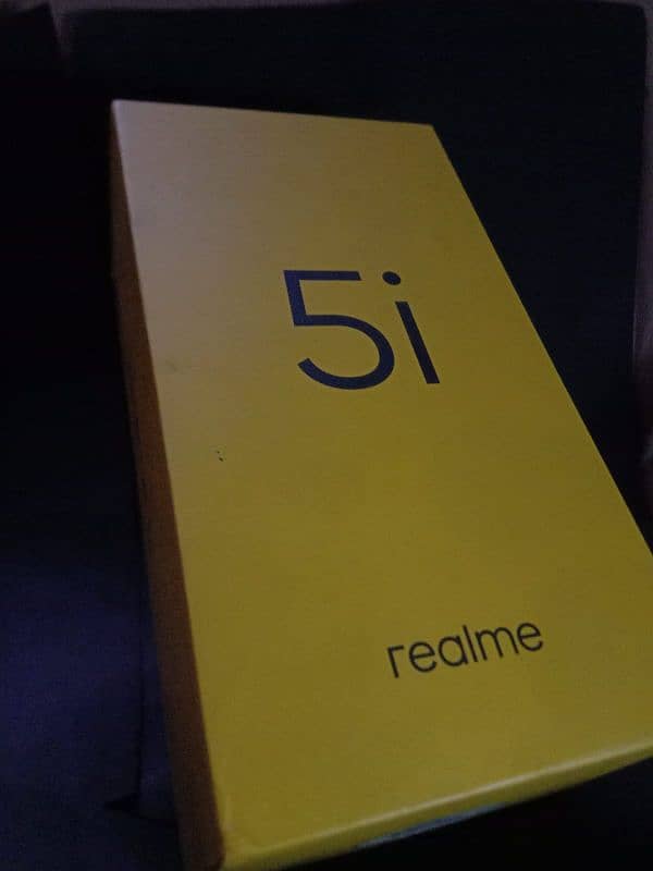 Realme 5i with box 2