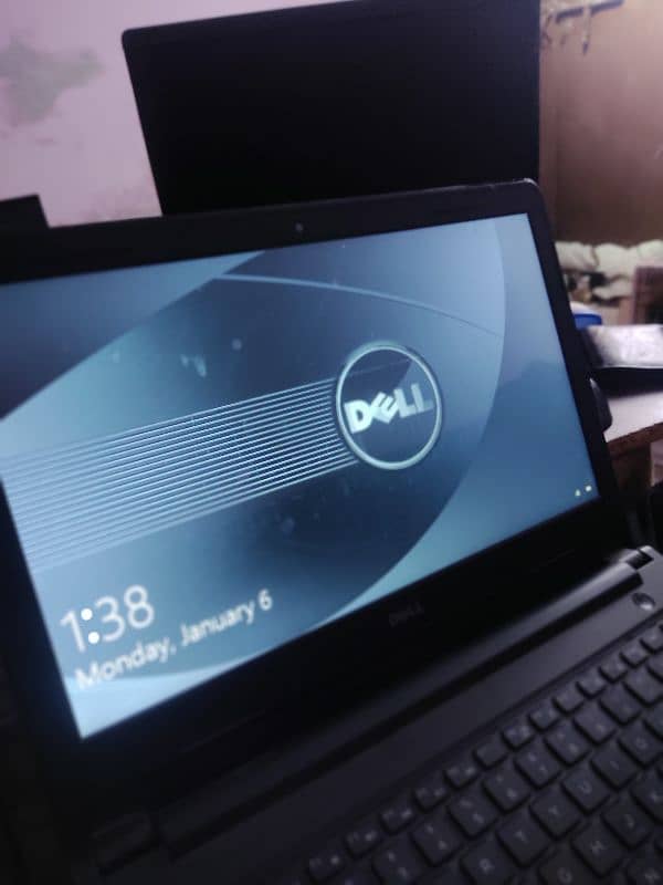 Dell Vostro 14 i7 7th Generation 1