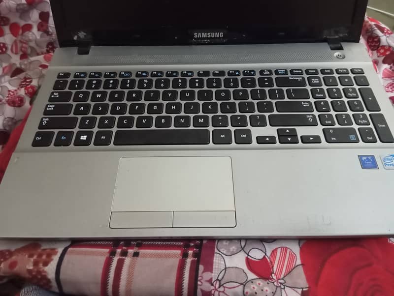 Samsung laptop 0