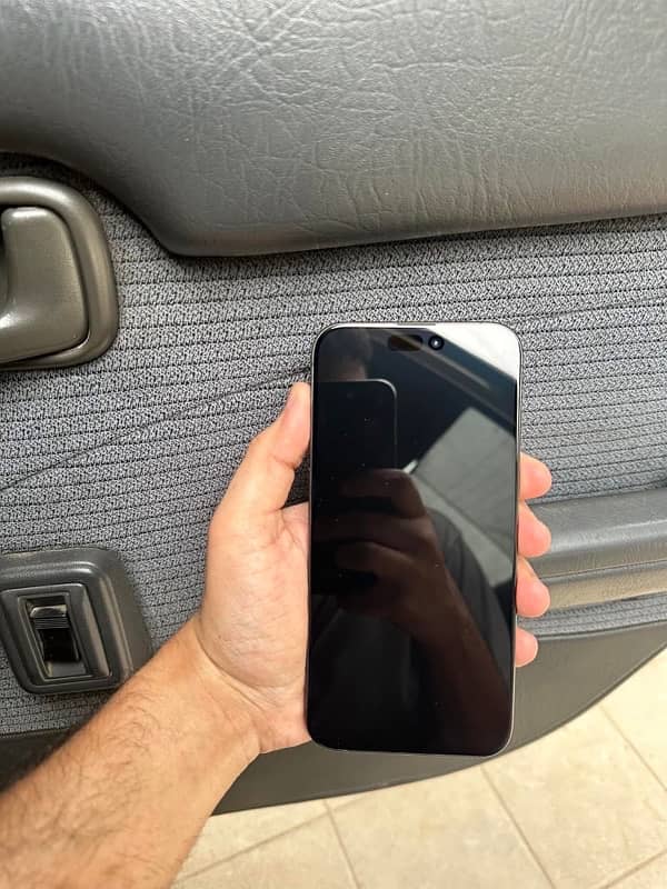 iphone 15 PRO MAX || factory unlocked || 2