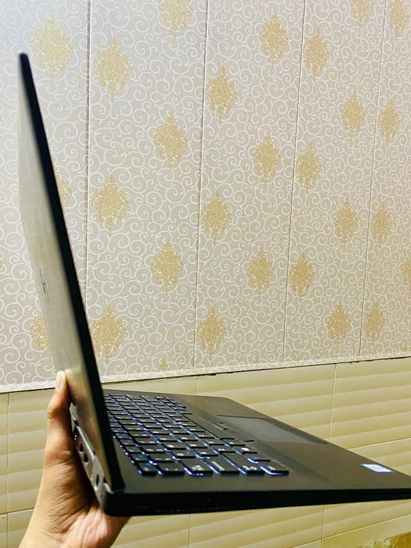 Dell Latitude 7470 i5 6th Gen, 8GB RAM, 128GB SSD, Good Condition 3