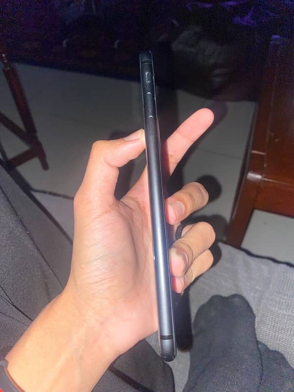 IPHONE 8 plus pta 4