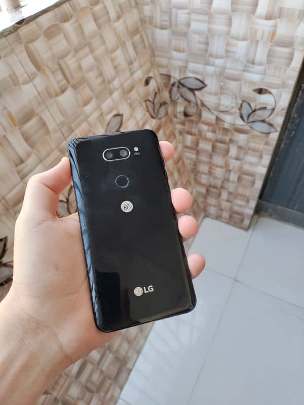 LG V30 Plus (Read Add Carefully) 0