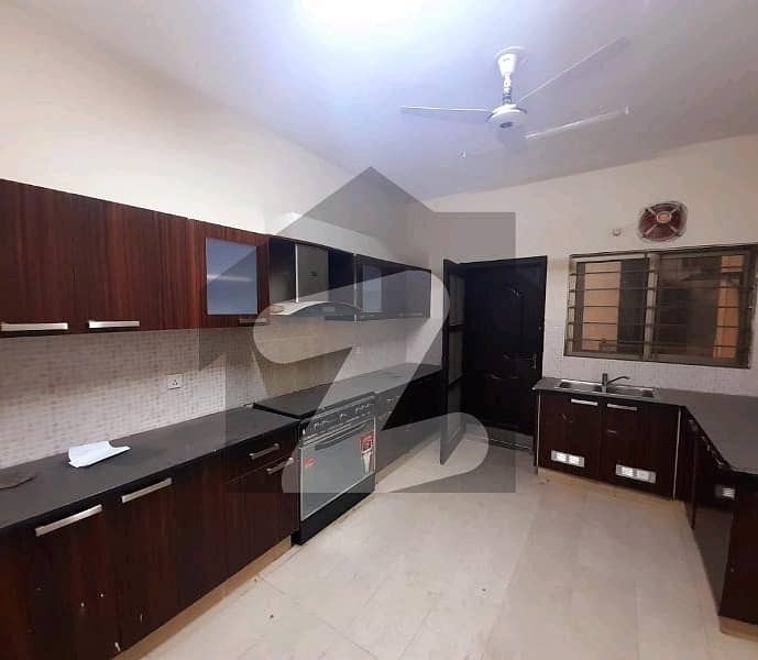 3 Bed DD Luxury Apartment Available For Sale In Askari-5 Sector-E Malir Cantt. , KARACHI 14