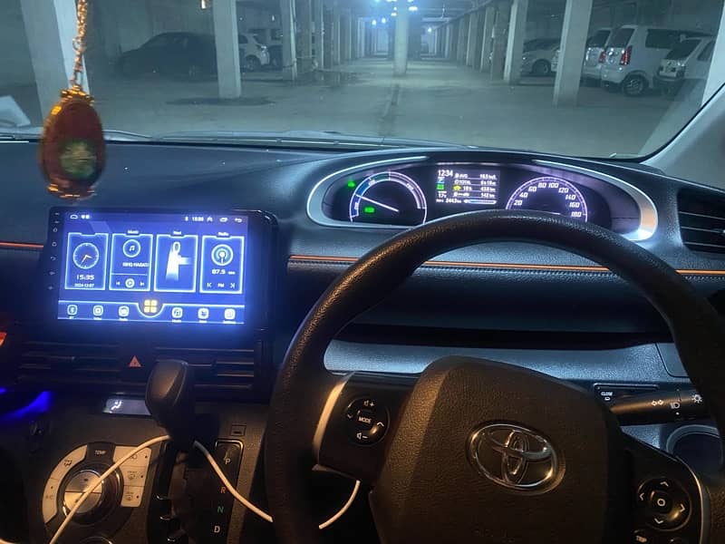 Toyota Sienta 2019 1