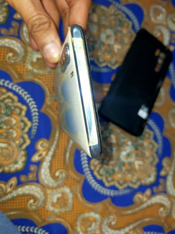 OPPO F15 FOR SALE. 5