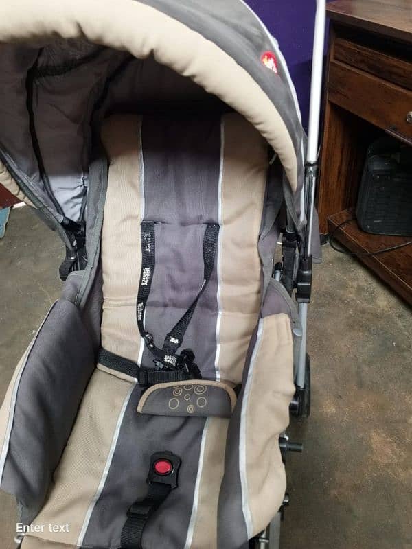 Bright Starts pram (Urgent sale) saf sutra hai 1